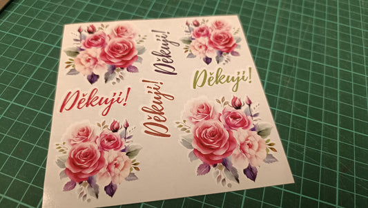 Papírová etiketa s růžemi 🌸