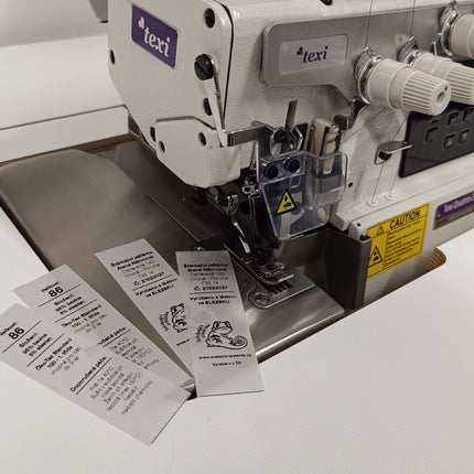 Saténové štítky – bílý satén